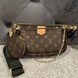 Crossbody LV
